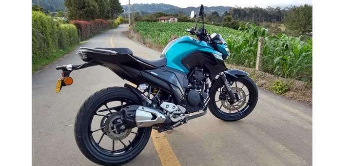 yamaha-FZ25-prueba