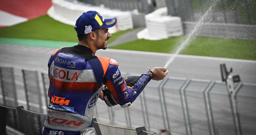 Victoria Miguel Oliveira