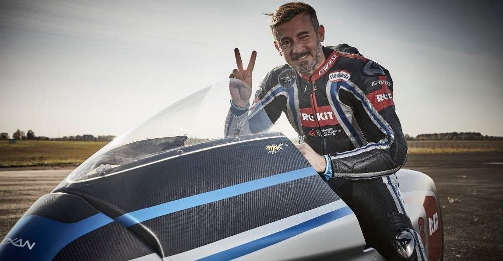 Max Biaggi vuela con la Voxan