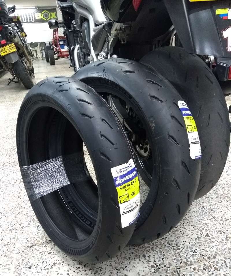 Michelin Power GP