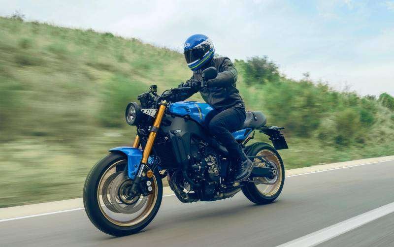 Yamaha XSR900