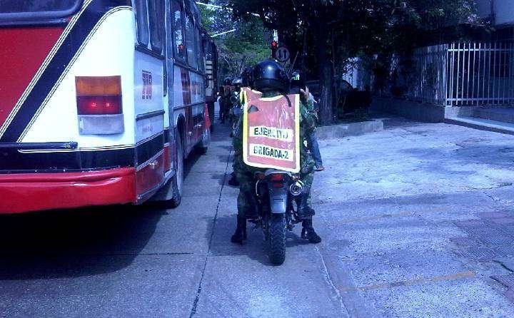 cada uno en su lugar