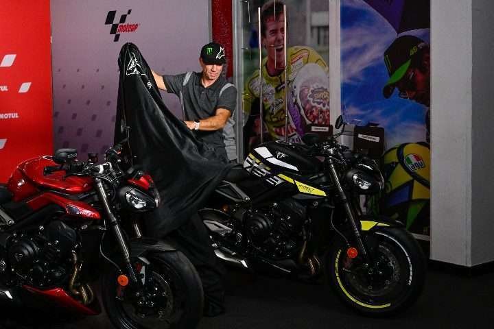 Esta es la versión R de la Street Triple