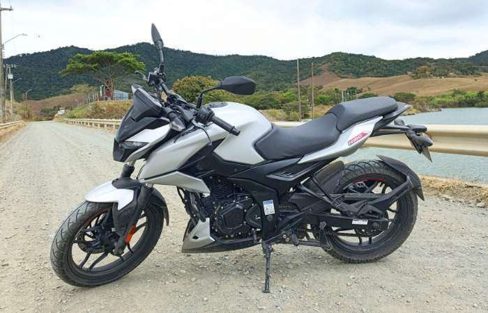 Bajaj Pulsar N160 Prueba en Video