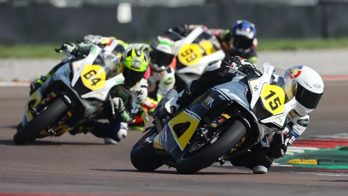 sara caron debuta en el mundial femenino