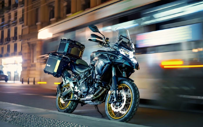 Cifras Oficiales de la Nueva Benelli TRK 552X