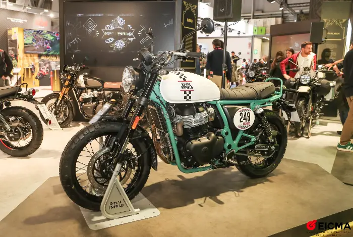 RE Bear 650 la Interceptor hecha Scrambler