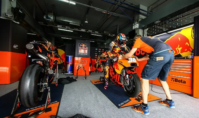 KTM hará una parada en Boxes