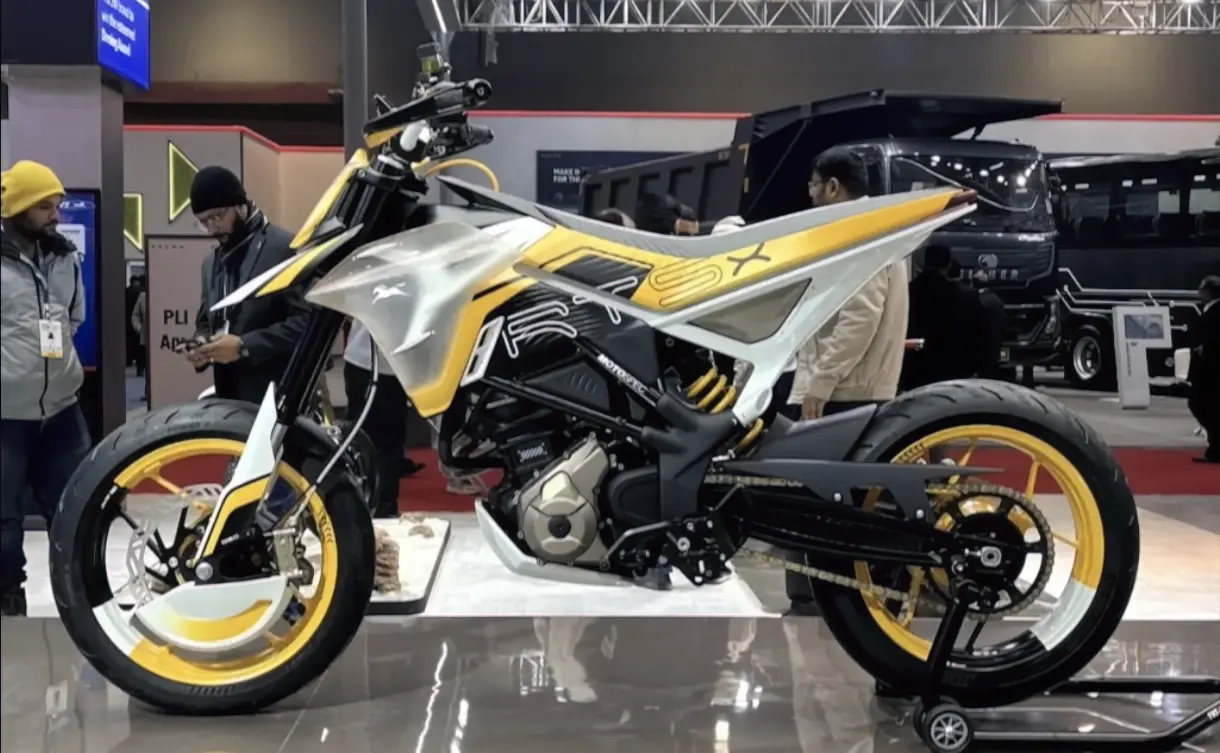 RTSX Concept La Supermotard de TVS