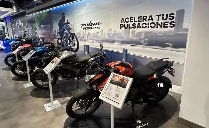 Bajaj Barcelona