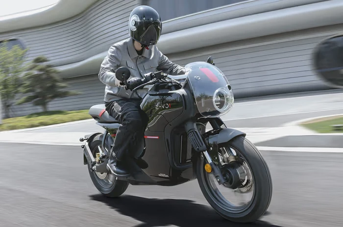 honda wuyang e-vo cafe racer electrica